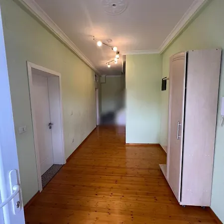 Calm Apartmán Tirana